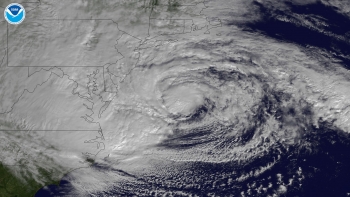 Image of Hurricane Sandy hitting the coast of the United States.