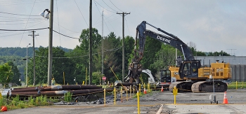 Workers will soon complete the removal of approximately 30,000 feet of tie lines, the pipes that once transported enriched uranium between the East Tennessee Technology Parkâs facilities.