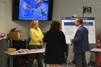 Waste Treatment and Immobilization Plant procurement team members speak with a vendor during a supply chain collaboration event as part of the projectâs efforts to increase engagement with its supply chain.