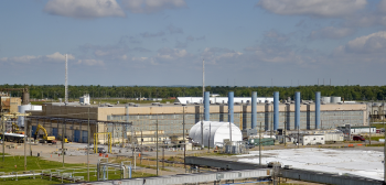 The C-400 Cleaning Building is located over and near the largest groundwater contamination source on the Paducah Site.