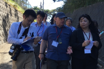 Reporters interview NNSAâs Charles L. Hopkins III, Associate Administrator and Deputy Under Secretary for Emergency Operations.