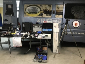 Georgian Ministry of Internal Affairs set-up a demonstration of the equipment used to investigate nuclear smuggling incidents.