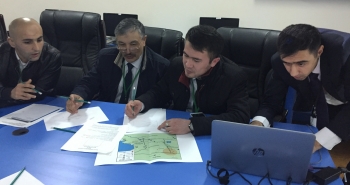 Exercise participants outline their plan and discuss their strategy with tools provided during the NNSA NSDD workshop in Tajikistan.