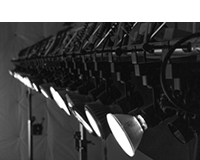 CALiPER Report 20.5: Chromaticity Shift Modes of LED PAR38 Lamps Operated in Steady-State Conditions.