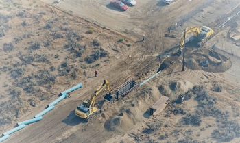 Partnering with Hanford Site contractor Mission Support Alliance, Watts Construction, a local small business contractor in Kennewick, Washington, is replacing old raw water pumps and constructing a new water line to support the Hanford cleanup mission.
