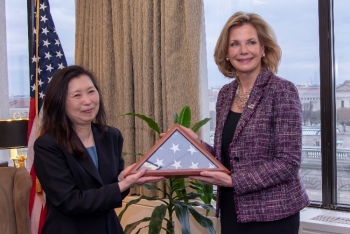 Sachiko McAlhany with NNSA Administrator Lisa E. Gordon-Hagerty.