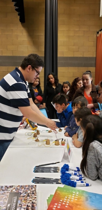Participants at the Bilingual STEM Education Night