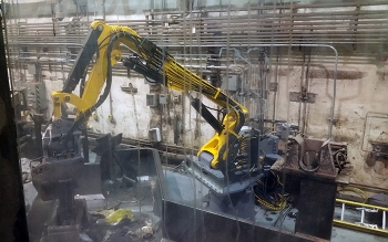A new robotic arm was installed at the Advanced Mixed Waste Treatment Project to provide more âmuscleâ in waste resizing operations.