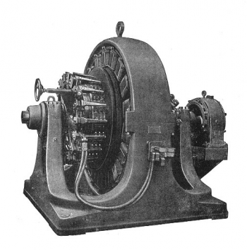 A 1909 500-kilowatt Westinghouse ârotary converter,â an early type of inverter.