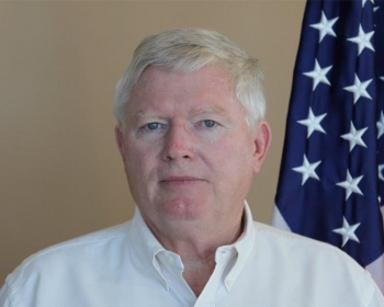 Les Winfield, general engineer and Federal Aviation Manager with NNSAâs Nevada Field Office