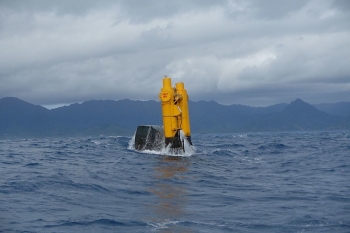 he oceanâs surface.