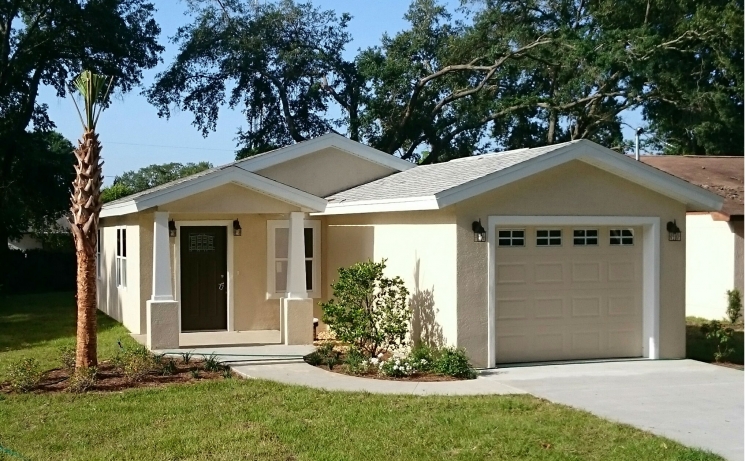 DOE Zero Energy Ready Home Case Study: Sunroc Builders, Bates Avenue, Lakeland, FL DOE Zero Energy Ready Home Case Study: Sunroc Builders, Bates Avenue, Lakeland, FL